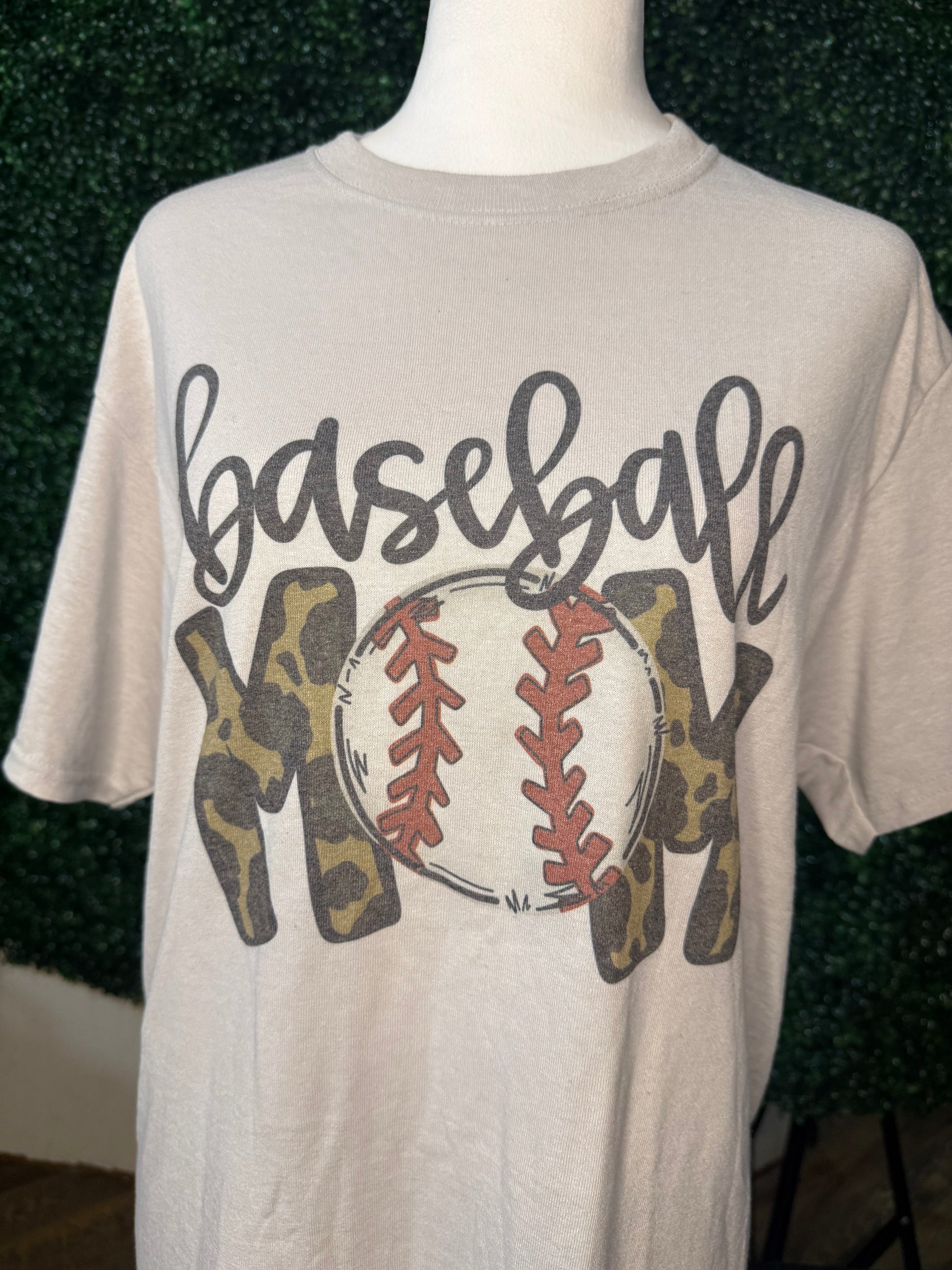Baseball mom tee